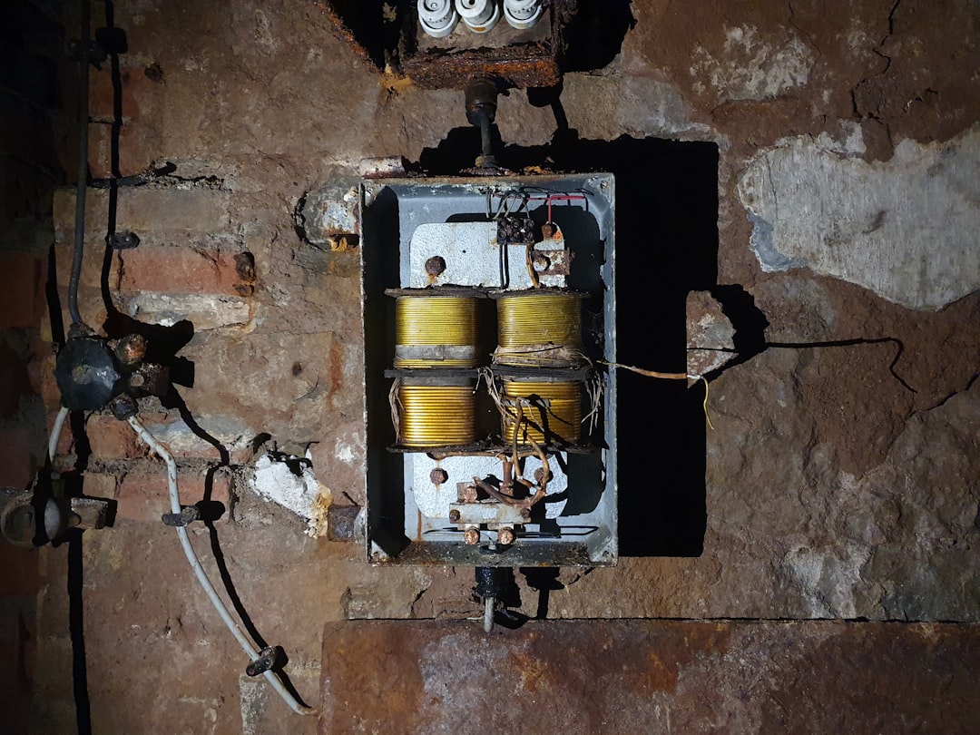 ## 電動堆高機，物流業逆襲的秘密武器？
