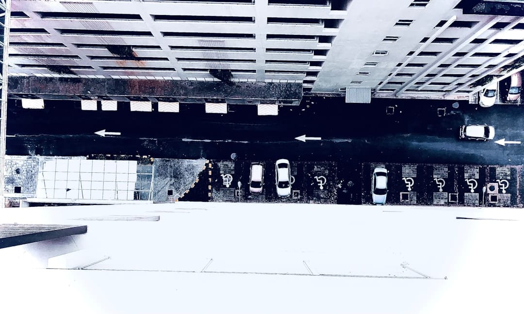 ## 電動堆高機：物流業沉默的效率革命？