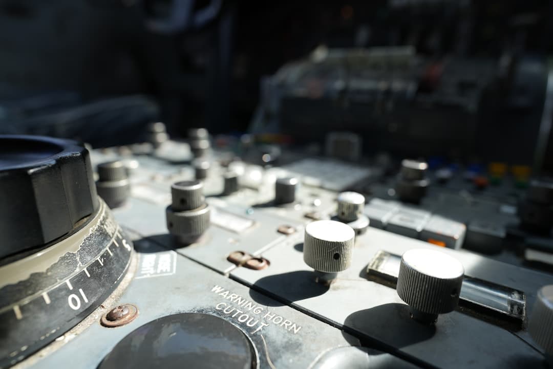 電動堆高機交機：選錯竟成移動炸彈？